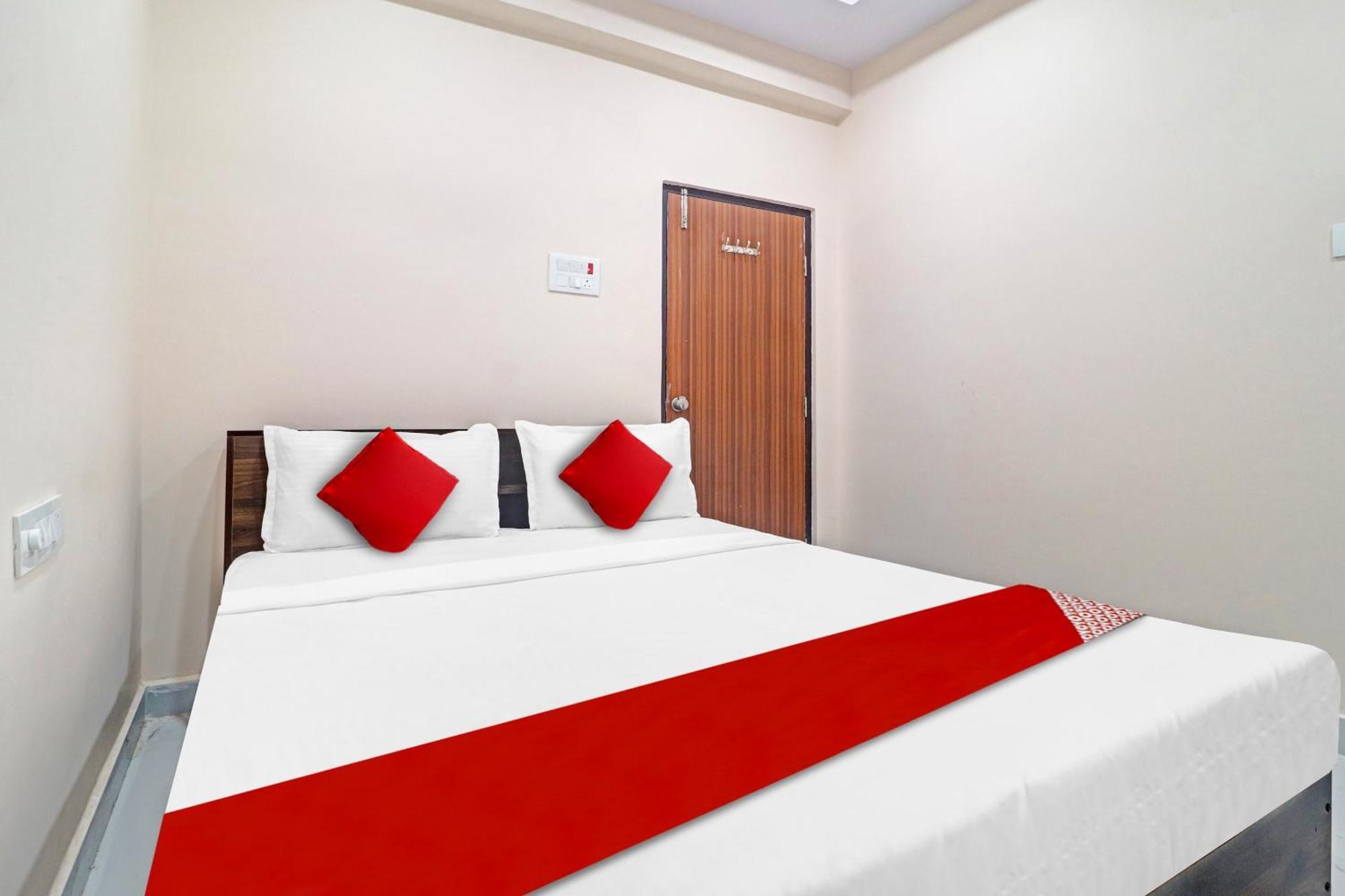 Hotel O Sv Grand Hyderabad Exterior photo